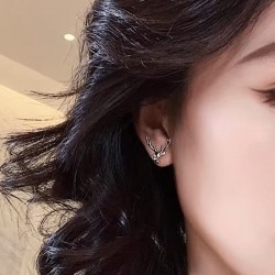 Élégantes boucles d'oreilles