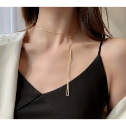 Collier en Y avec pendentif Triangle doré